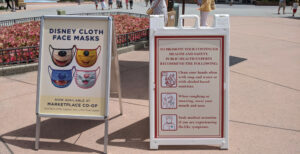 Disney Springs Social Distancing and Face Mask Reminder signs