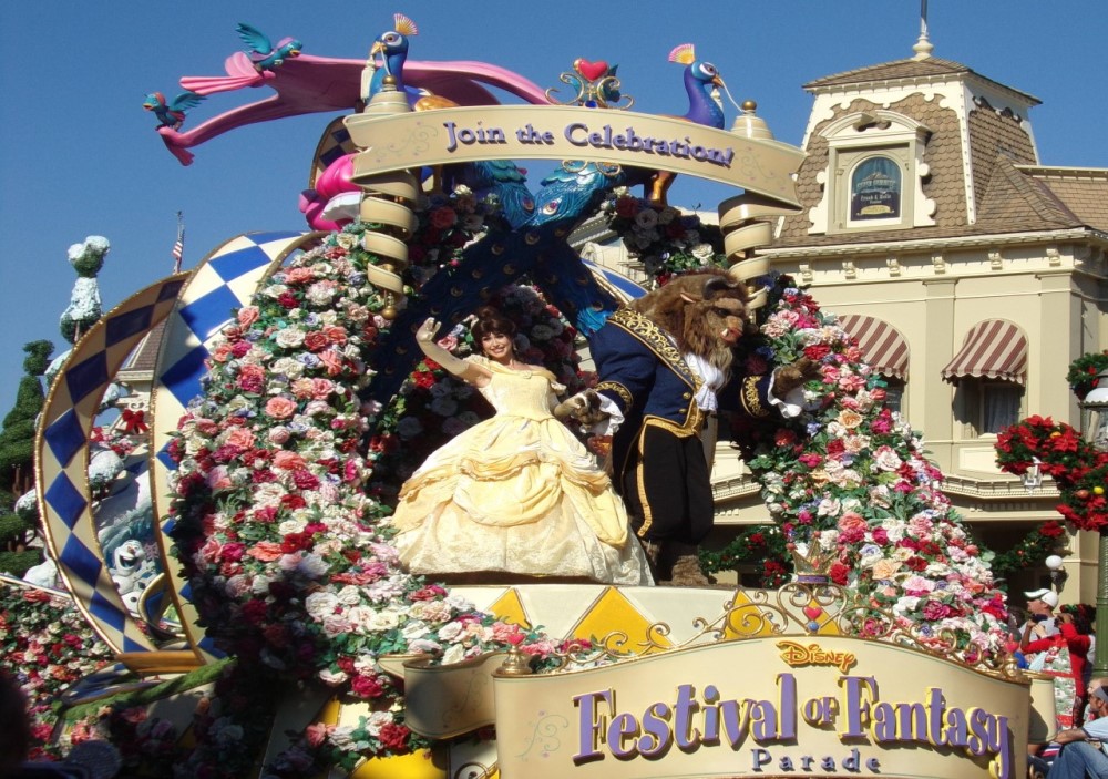 Beauty and The Beast Festival of Fantasy Float